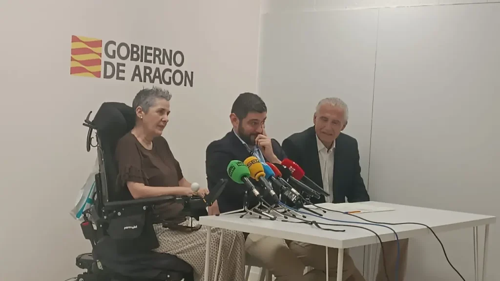 Un centenar de enfermos de ELA en Aragón podrán solicitar la ayuda por cuidados de hasta 9.859 euros a partir del 8 de julio